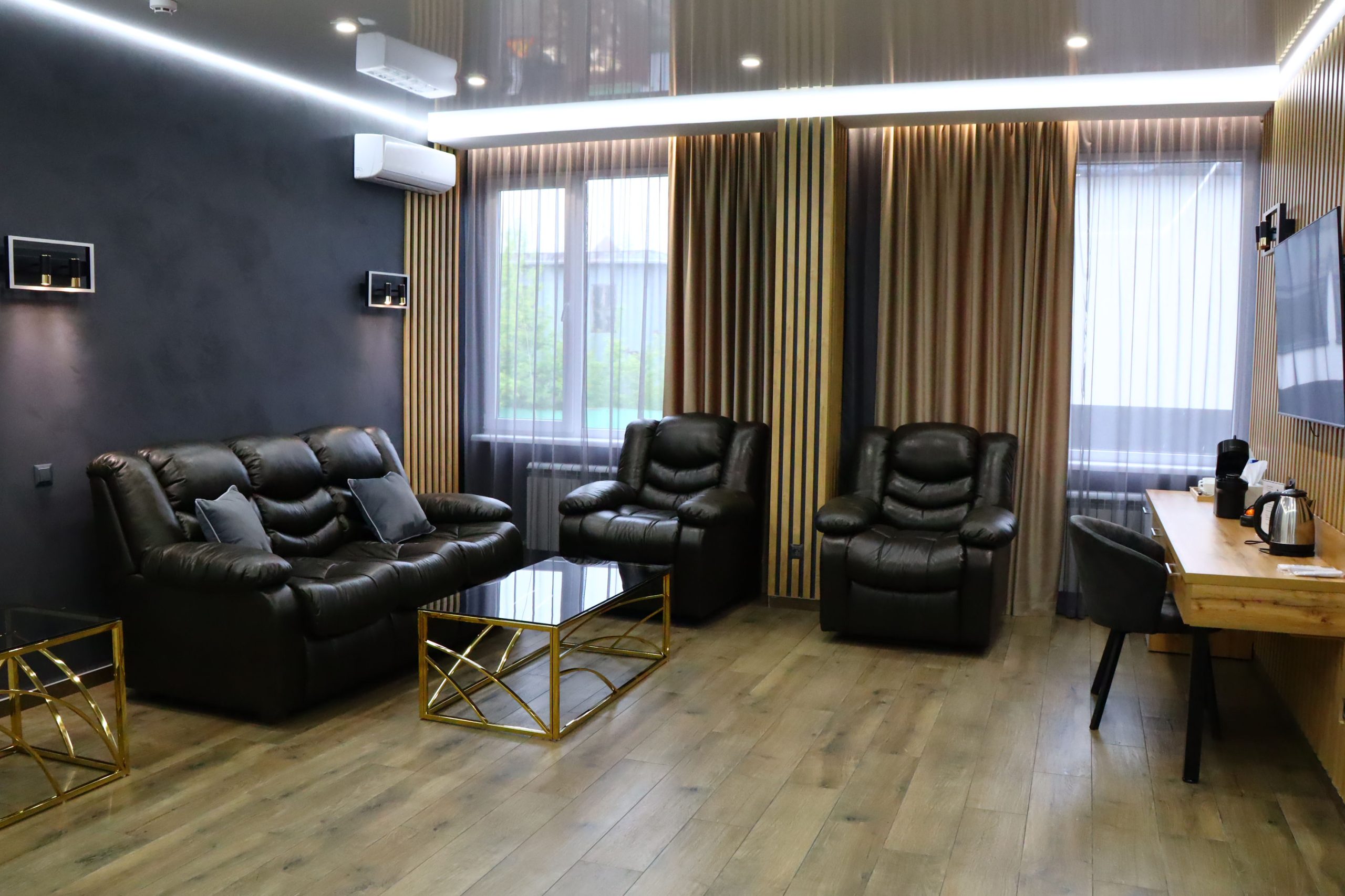 Люкс двокімнатний