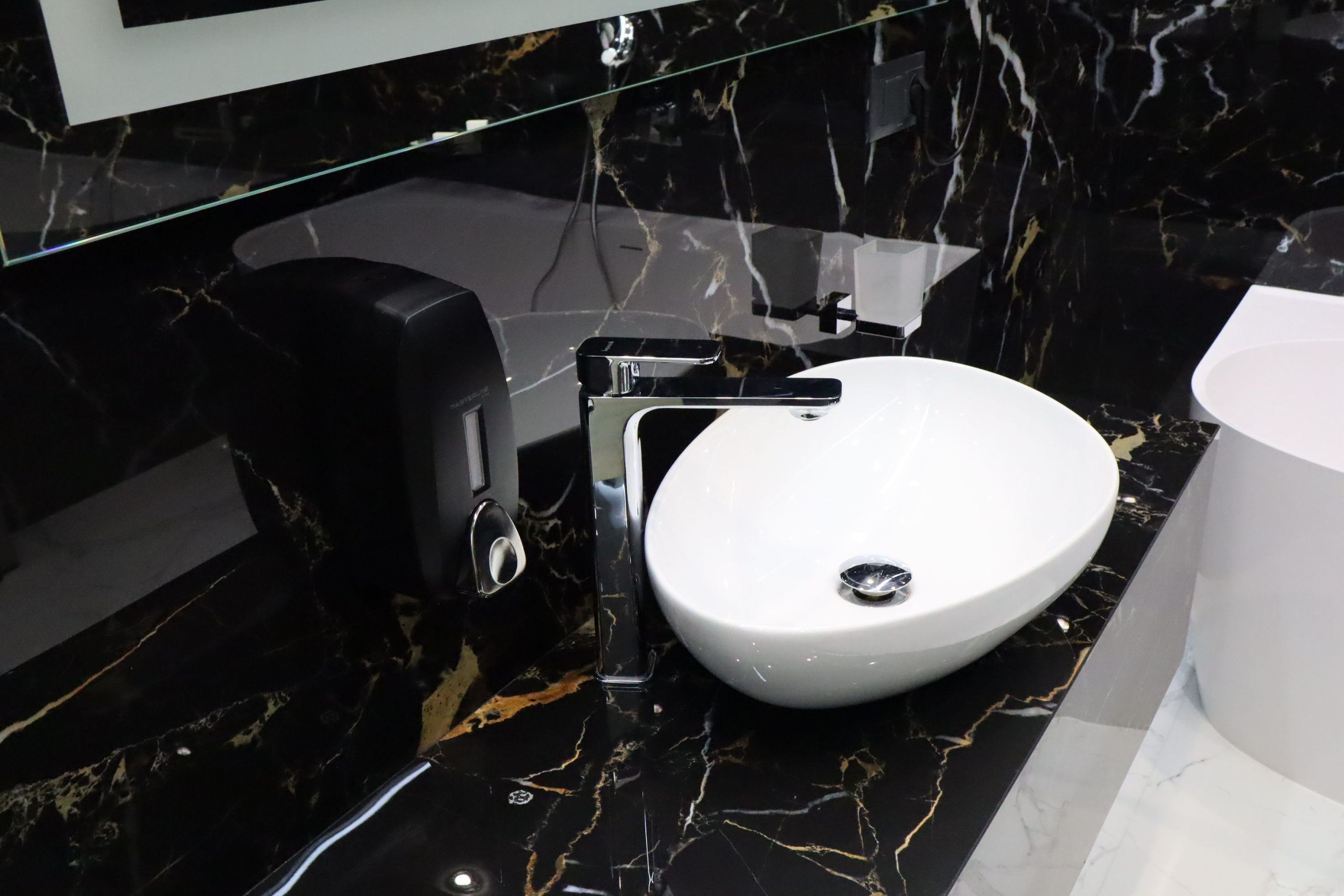 Люкс двокімнатний